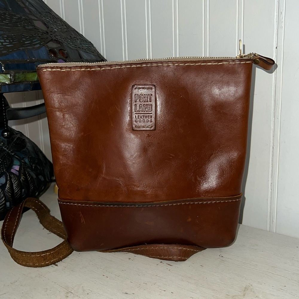 Portland Leather Goods crossbody purse
